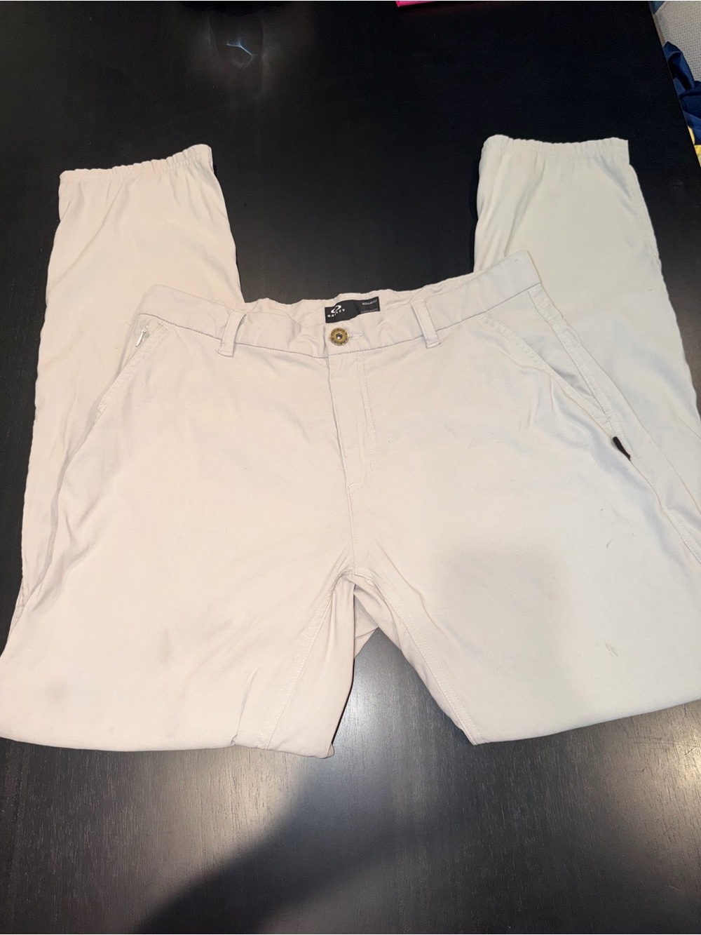 Oakley Men's Light Beige Chino Pants